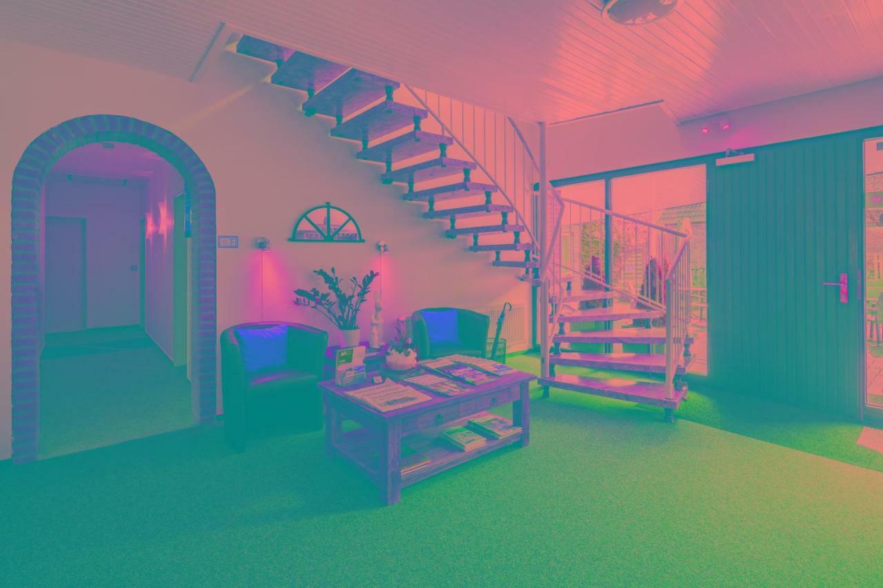 Hellmanns Hotel Bremers Bauerndiele Wiefelstede ภายนอก รูปภาพ